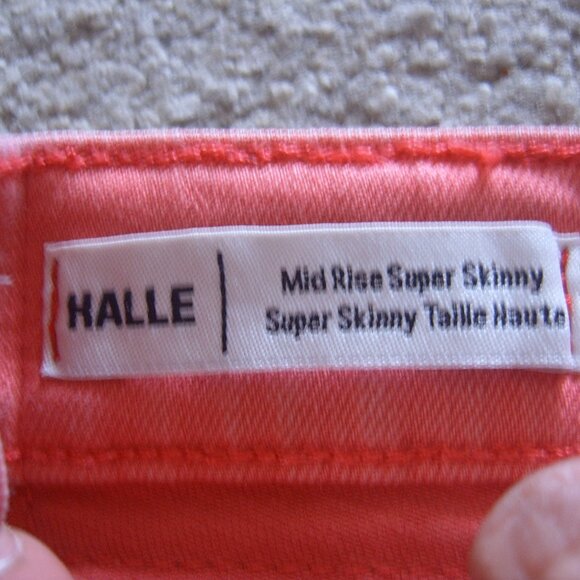 Like New Excellent Condition True Religion Women Jeans sz 27 Made in USA - Picture 2 of 4